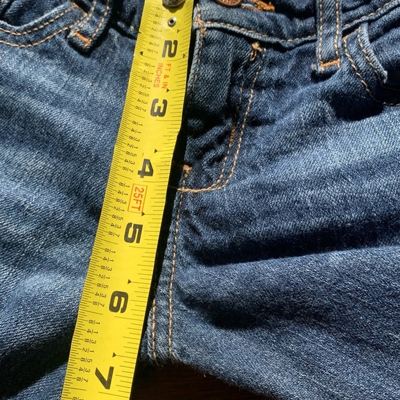 Hollister Women's Blue Jeans Size 0 Zipper Bottom Distressed High Rise Midi - Picture 8 of 13